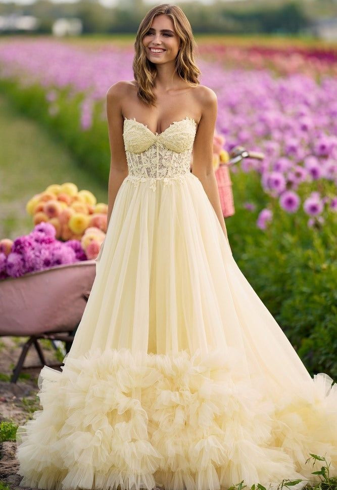 Robe de bal de princesse bustier à volants en satin long, robe de soirée C8117