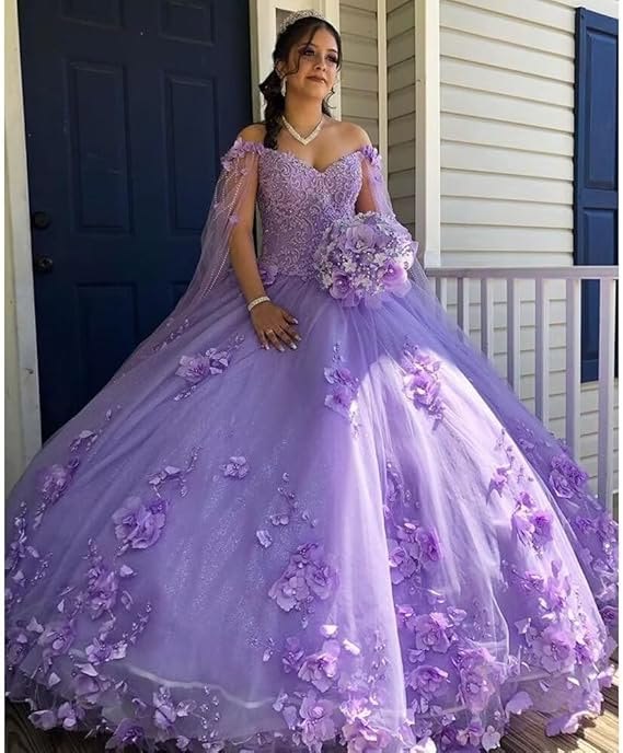 Attractive Ball Gown Sequins Tulle Quinceanera Dresses Spaghetti Straps Appliques Sweet 16 Dresses D0585