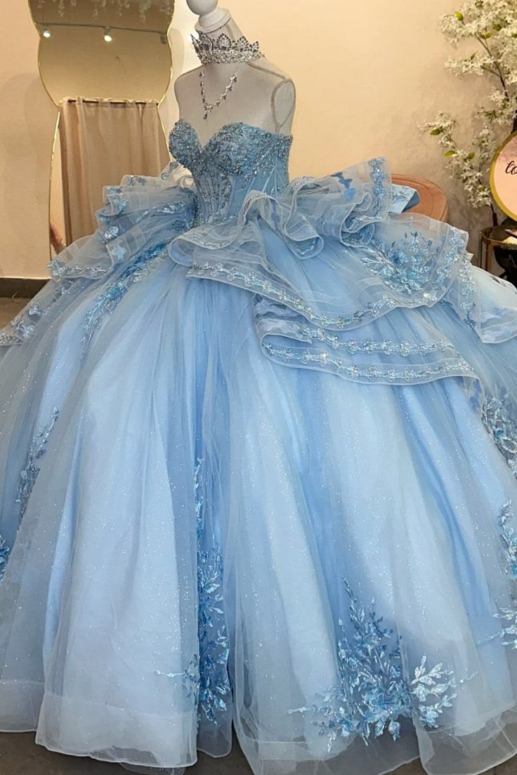 Fascinating Ball Gown Blue Quinceanera Dresses Strapless Appliques Sequins Sweet 16 Dresses D0586