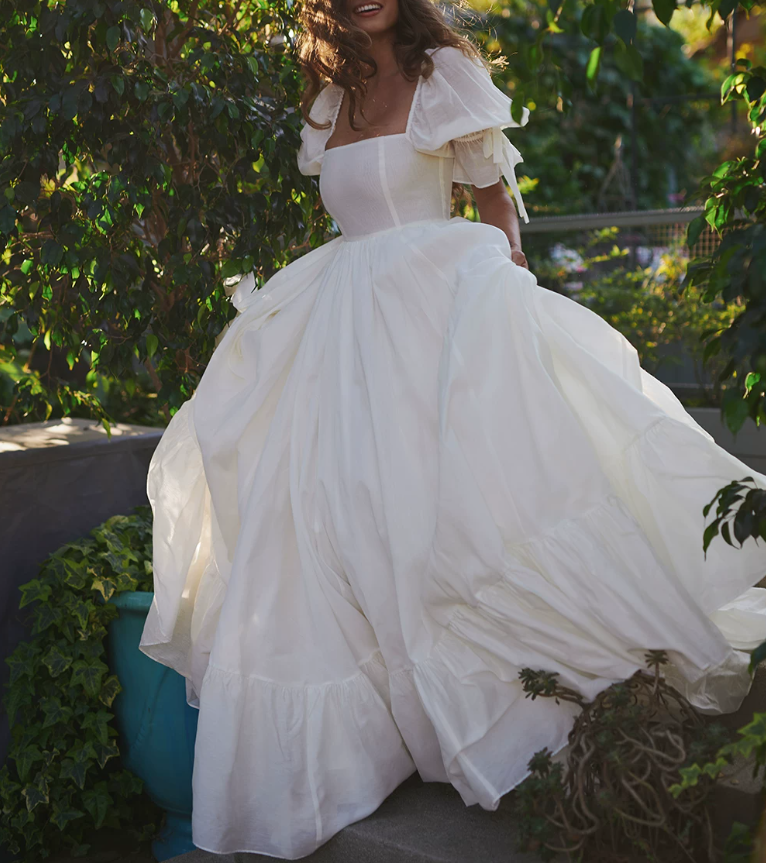 Superbe robe de mariée sirène bustier en satin et tulle, longue et en dentelle, C4563