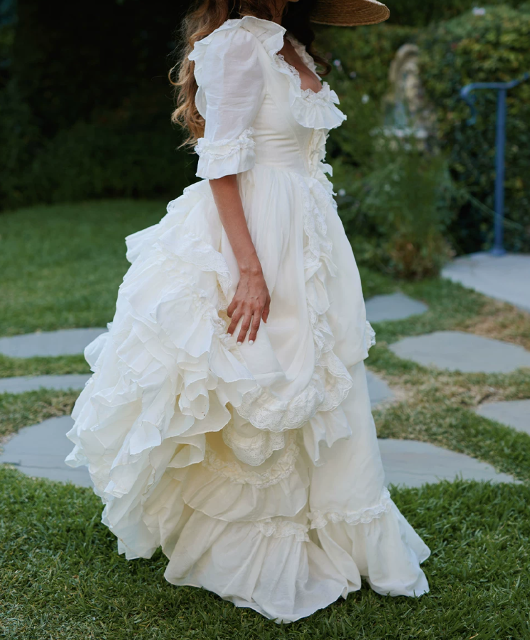 Superbe robe de mariée sirène bustier en satin et tulle, longue et en dentelle, C4563