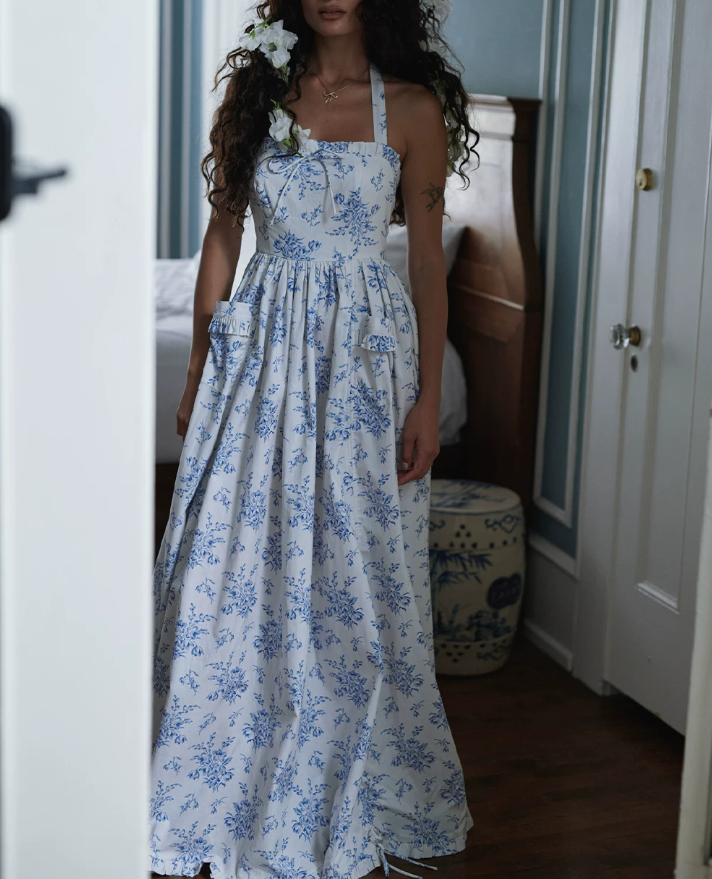Playful Halter Neck Prom Dress Blue Floral Gathered A-Line Evening Dress D0599