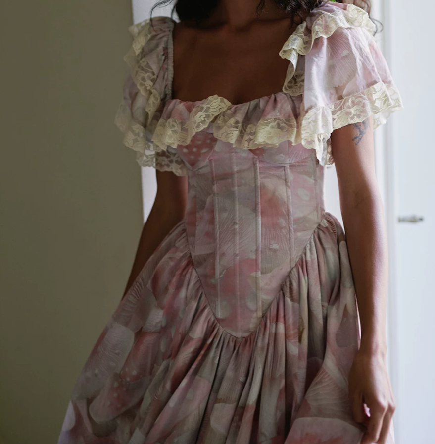 Unique Square Neck Pink Prom Dress Floral Ruffles Short Sleeve A-Line Evening Dress D0600