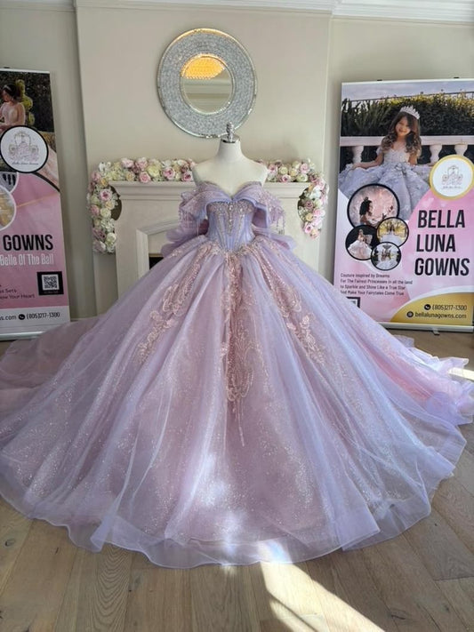 Glamorous Purple Ball Gown Quinceanera Dresses Off The Shoulder Beading Tassel Sweet 16 Dresses D0608