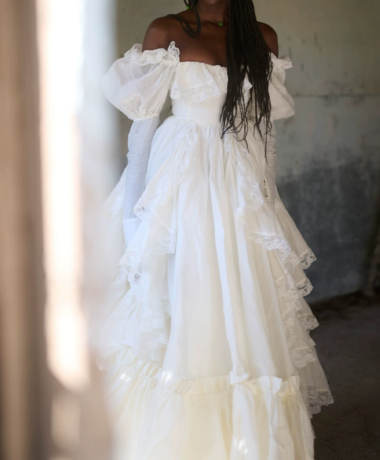 Superbe robe de mariée sirène bustier en satin et tulle, longue et en dentelle, C4563