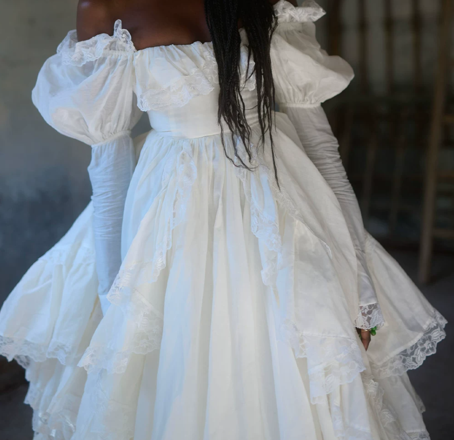 Superbe robe de mariée sirène bustier en satin et tulle, longue et en dentelle, C4563