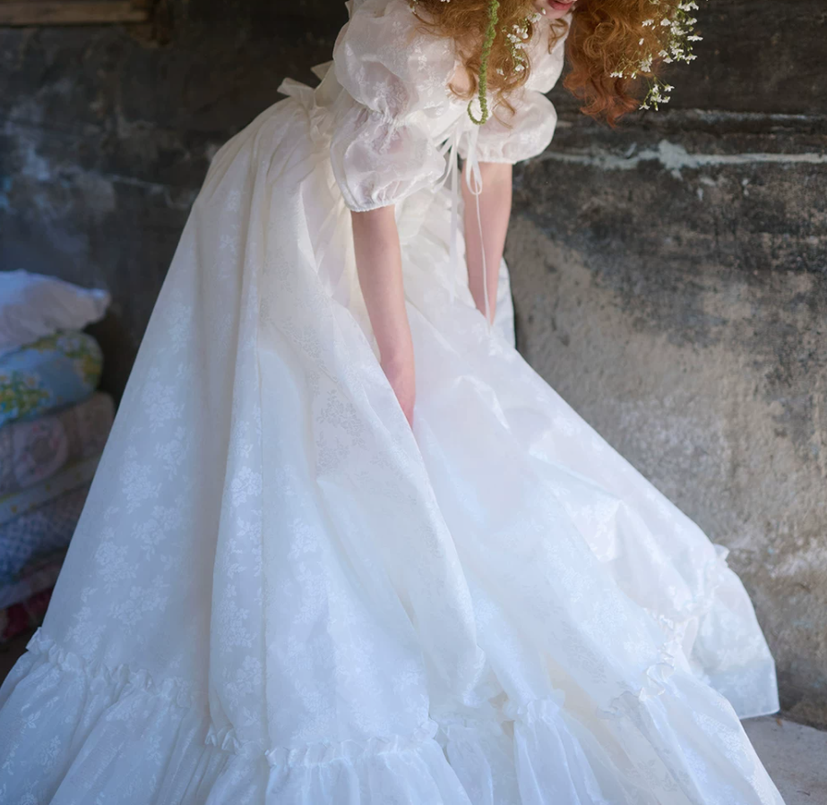Superbe robe de mariée sirène bustier en satin et tulle, longue et en dentelle, C4563