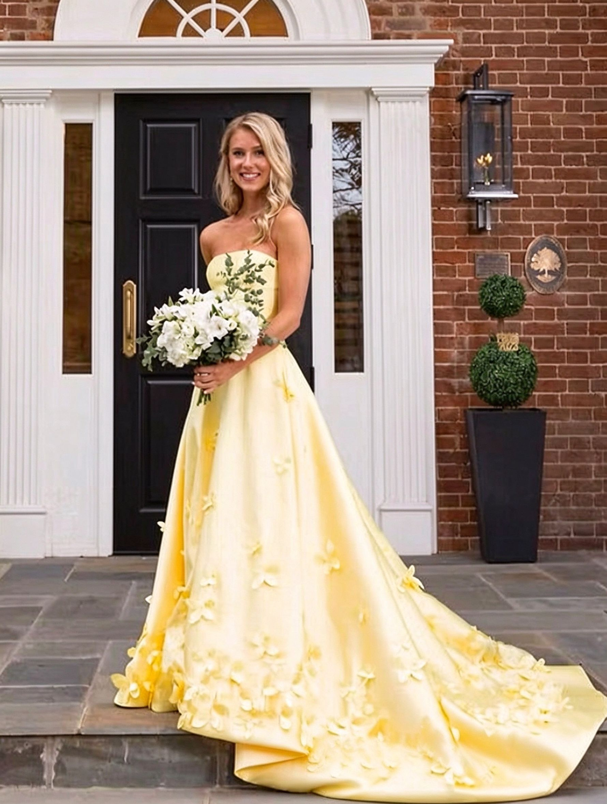 Robe de bal de princesse bustier à volants en satin long, robe de soirée C8117