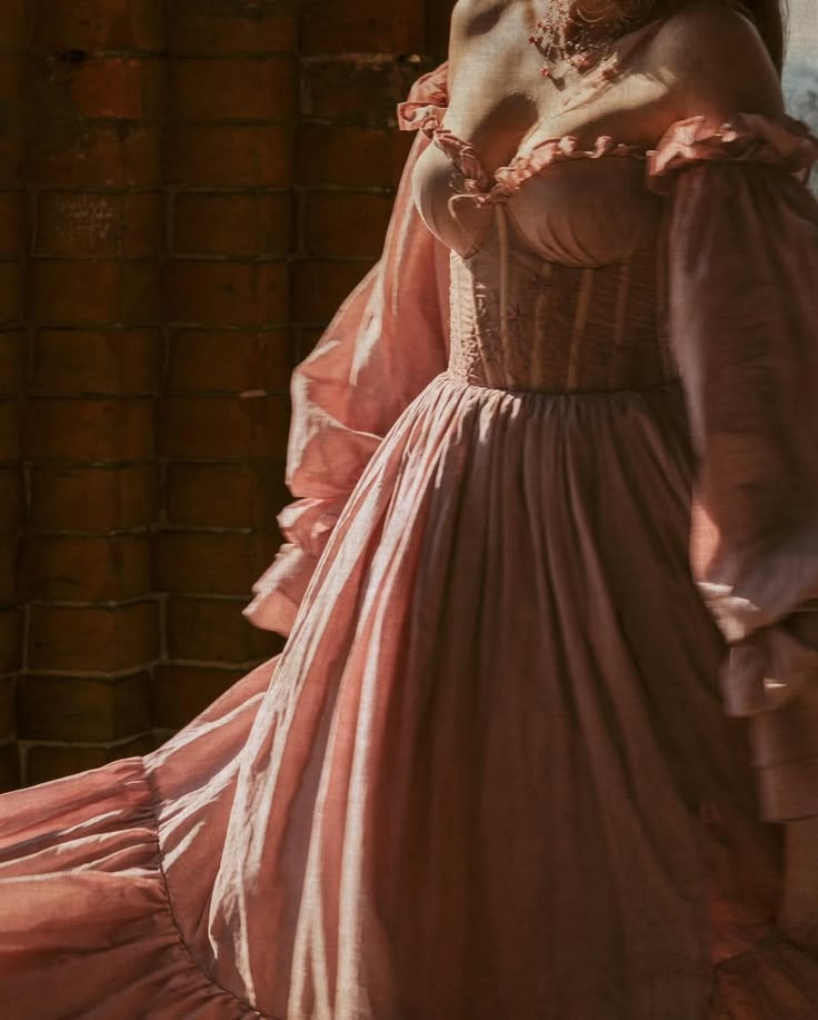 Robe de bal de princesse bustier à volants en satin long, robe de soirée C8117