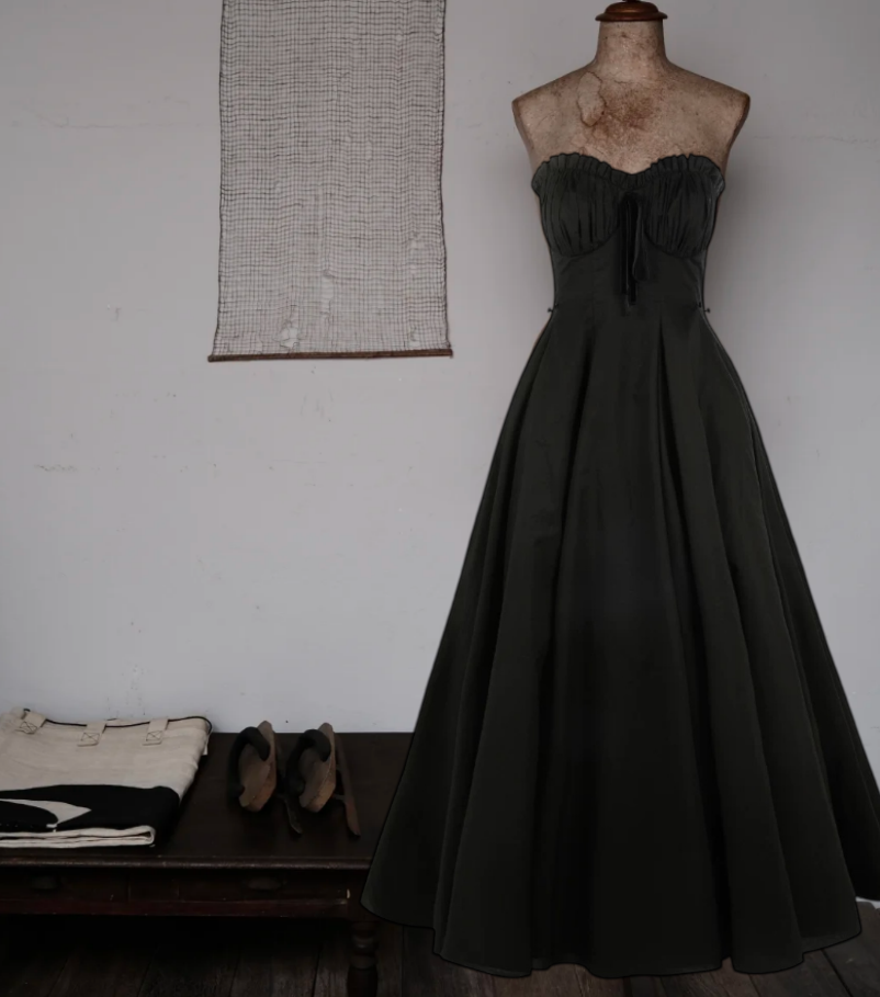Robe de bal de princesse bustier à volants en satin long, robe de soirée C8117
