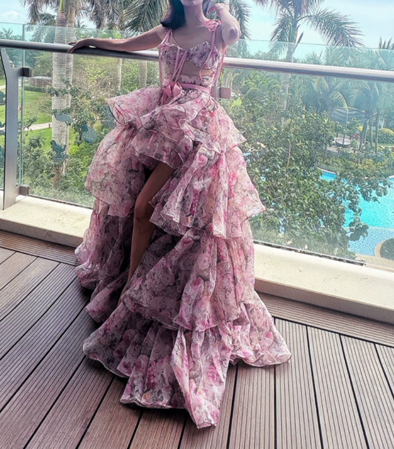 Robe de bal de princesse bustier à volants en satin long, robe de soirée C8117