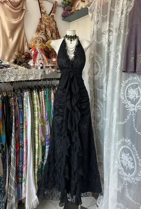 Robe de bal de princesse bustier à volants en satin long, robe de soirée C8117