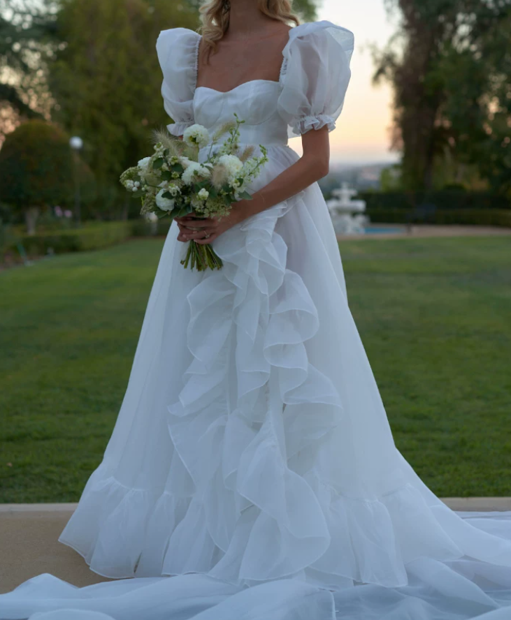 Unique Square Neck Wedding Dresses White Ruffled Short Sleeve A-Line Bridal Dress D0725