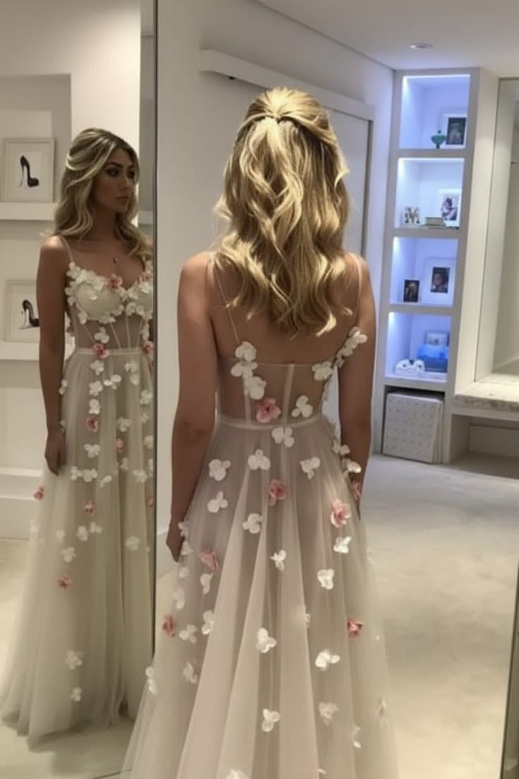 Lovely Spaghetti Straps Prom Dress Beige Appliques A-Line Evening Dress D0734