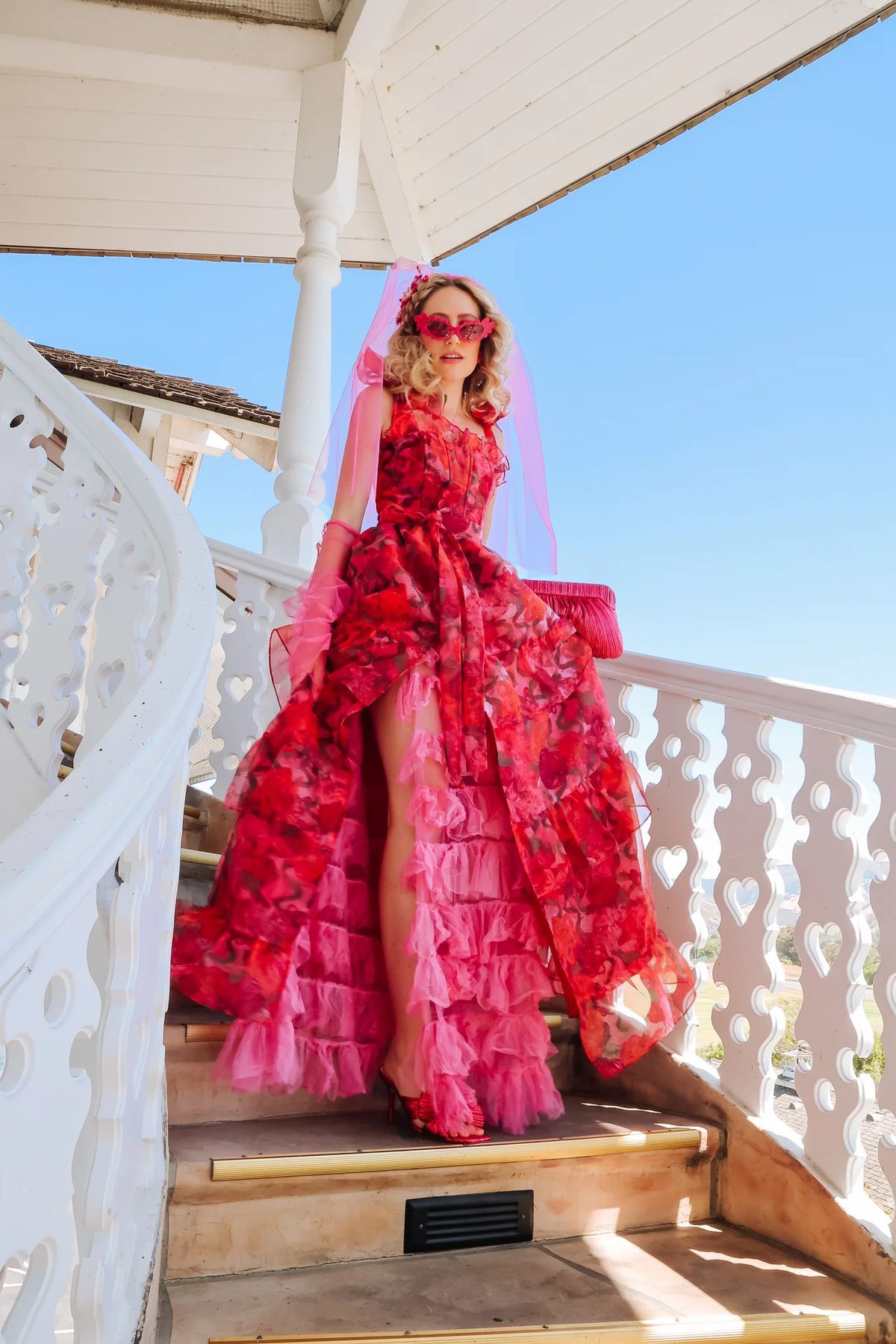Playful Spaghetti Straps Tiered Prom Dress Pink Ruffles Floral A-Line Evening Dress D0753