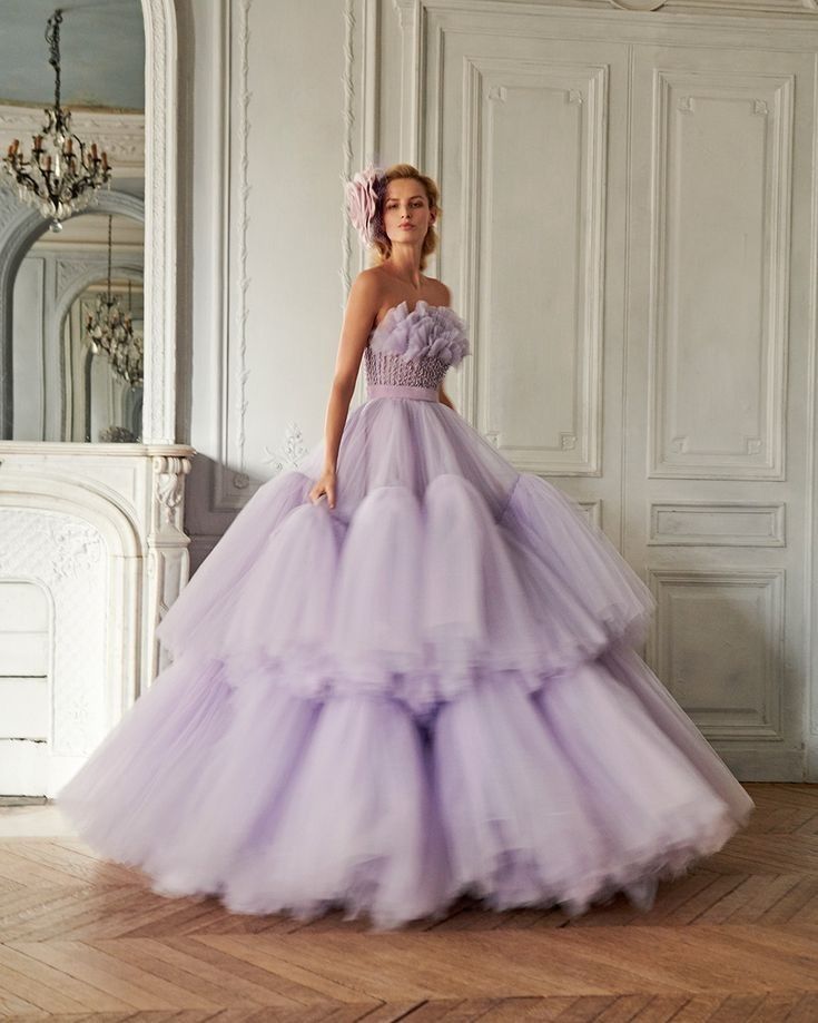 Ornate Strapless Ball Gown Purple Quinceanera Dresses Ruffled Tulle Sweet 16 Dresses D0761