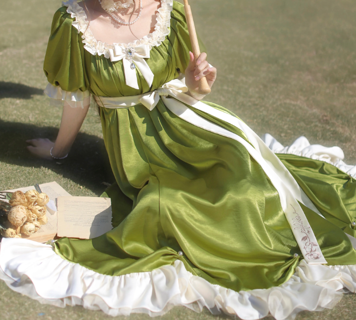 Robe de bal de princesse bustier à volants en satin long, robe de soirée C8117