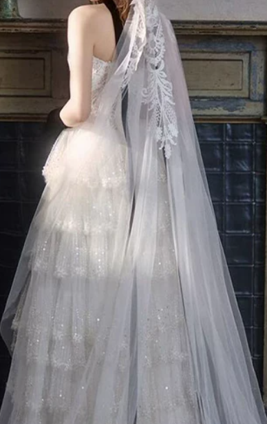 Robe de bal de princesse bustier à volants en satin long, robe de soirée C8117