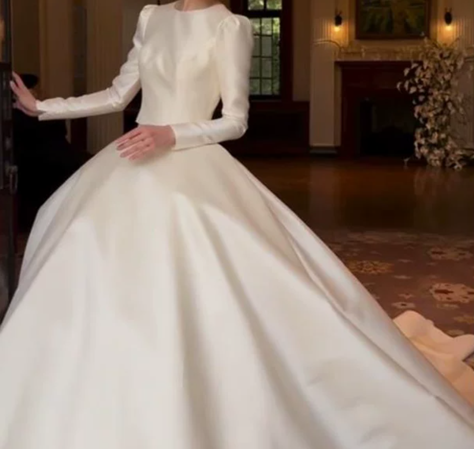 Vintage Jewel Neck Wedding Dresses Long Sleeve Satin A-Line Bridal Dress D0821