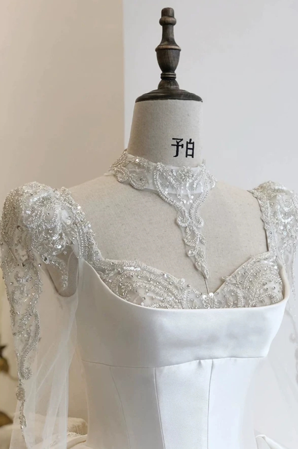Elegant Square Neck Beaded Wedding Dresses Long Sleeve Satin A-Line Bridal Dress D0825