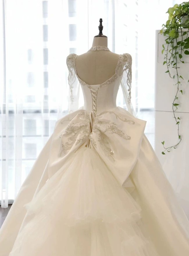 Elegant Square Neck Beaded Wedding Dresses Long Sleeve Satin A-Line Bridal Dress D0825