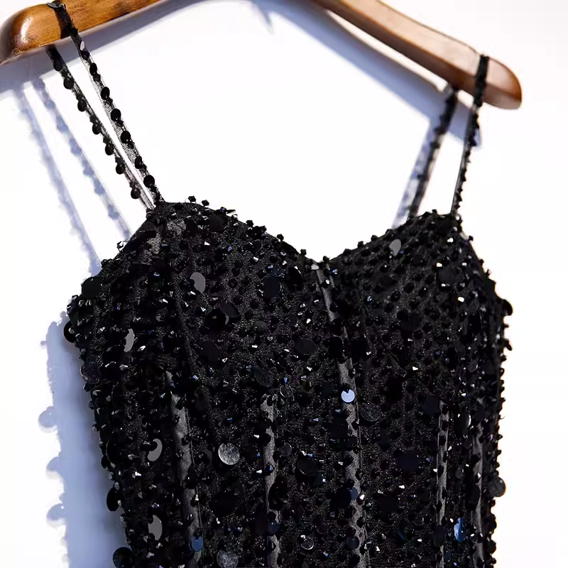 Sparkle A line StrapsTulle Beads Long Black Prom Dresses B040