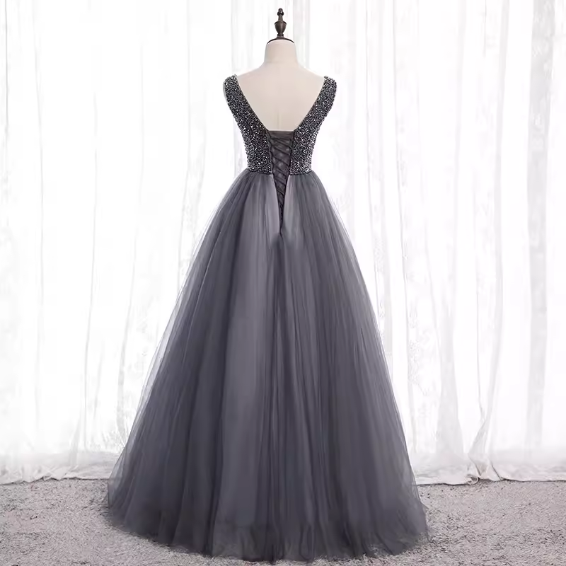 Sparkly A Line Gray Tulle Long Prom Dresses With Beads B047