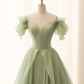 Robe de bal longue en tulle vert sauge trapèze B158