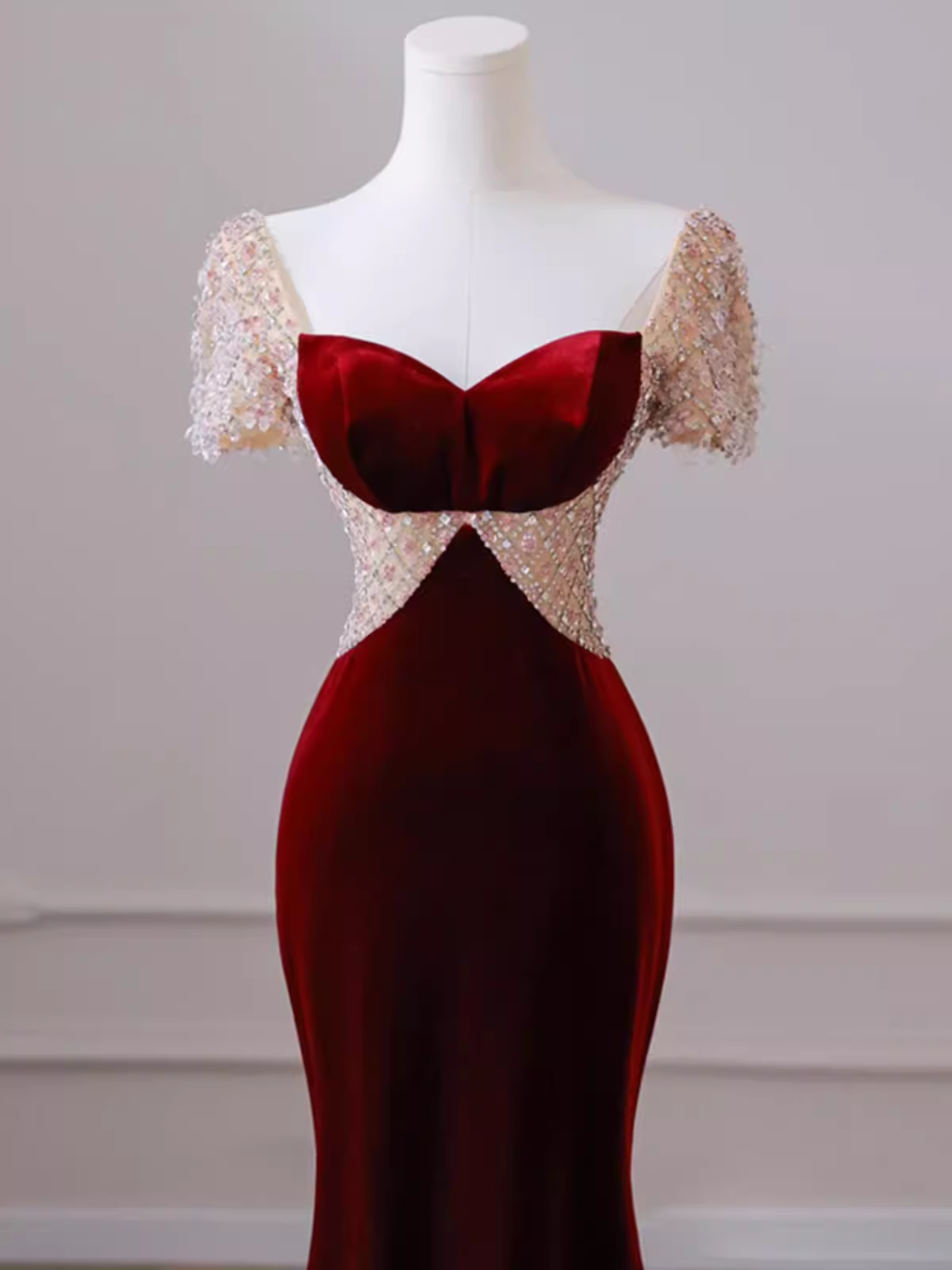 Mermaid Short Sleeves Burgundy Long Prom Dress B190