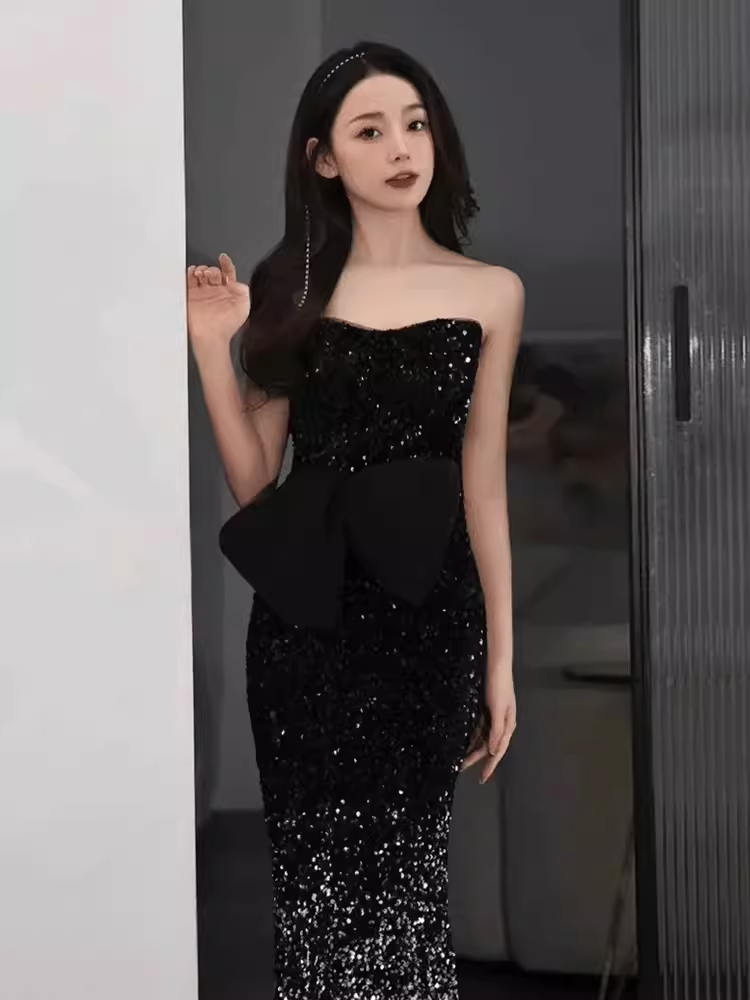 Elegant Mermaid Strapless Black Sequin Long Prom Dress B422