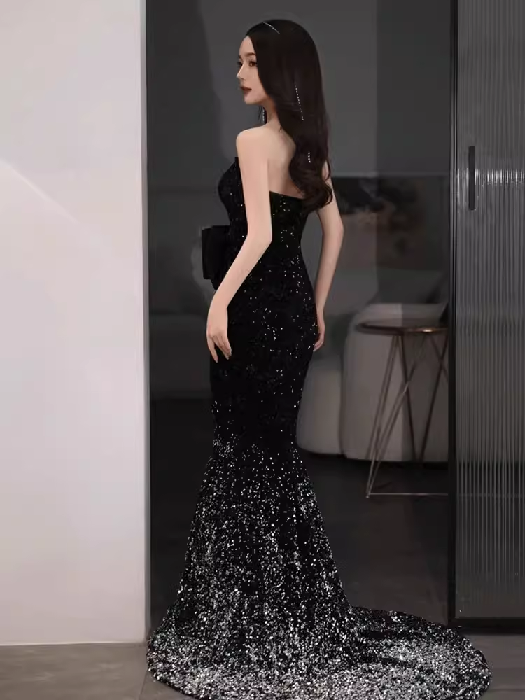 Elegant Mermaid Strapless Black Sequin Long Prom Dress B422