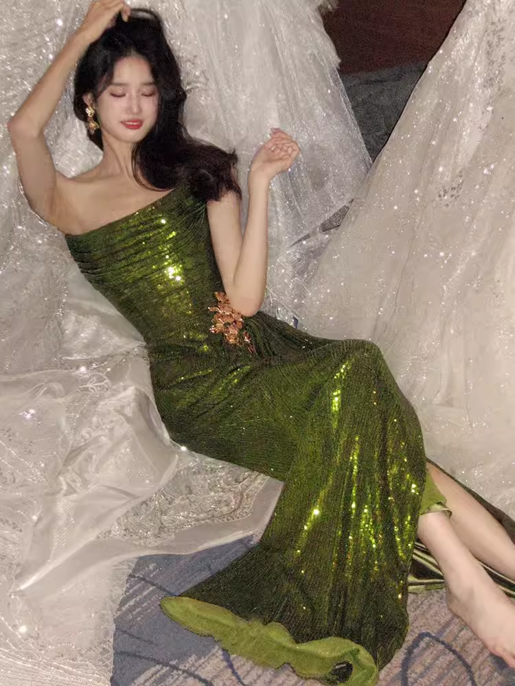 Elegant Mermaid Strapless Long Sequin Green Prom Dress B435