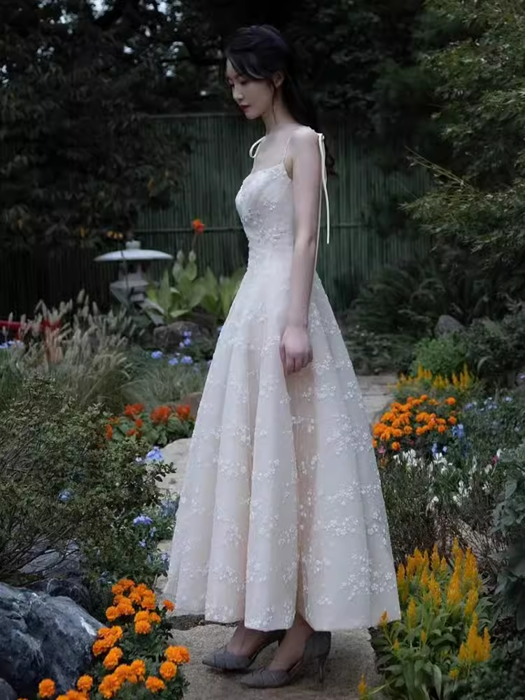 Vintage A line Sleeveless White Lace Prom Dress B679