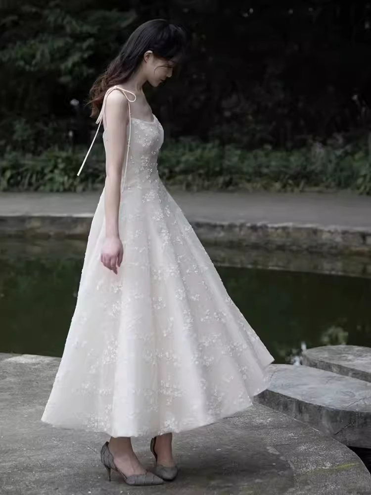 Vintage A line Sleeveless White Lace Prom Dress B679