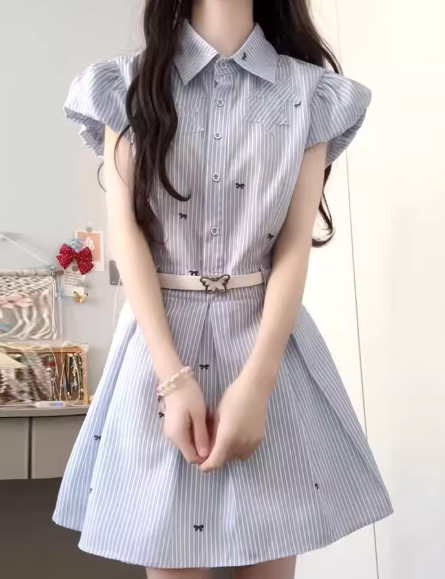 Robe courte d'été pour femme, style français, collection 2026, référence C7312