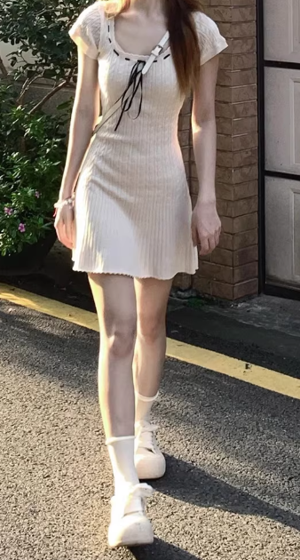 French-style 2026 New Pretty Women's Summer Short Dress C7352