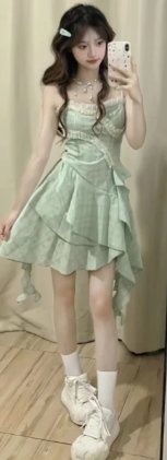 Robe courte d'été pour femme, style français, collection 2026, référence C7380