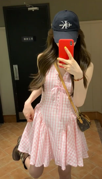 Robe courte d'été pour femme, style français, collection 2026, référence C7386