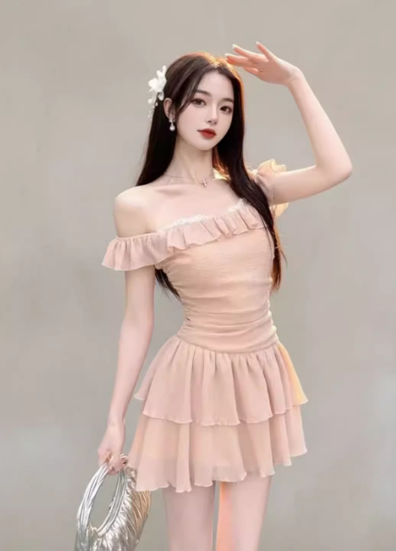 Robe courte d'été pour femme, style français, collection 2026, référence C7437