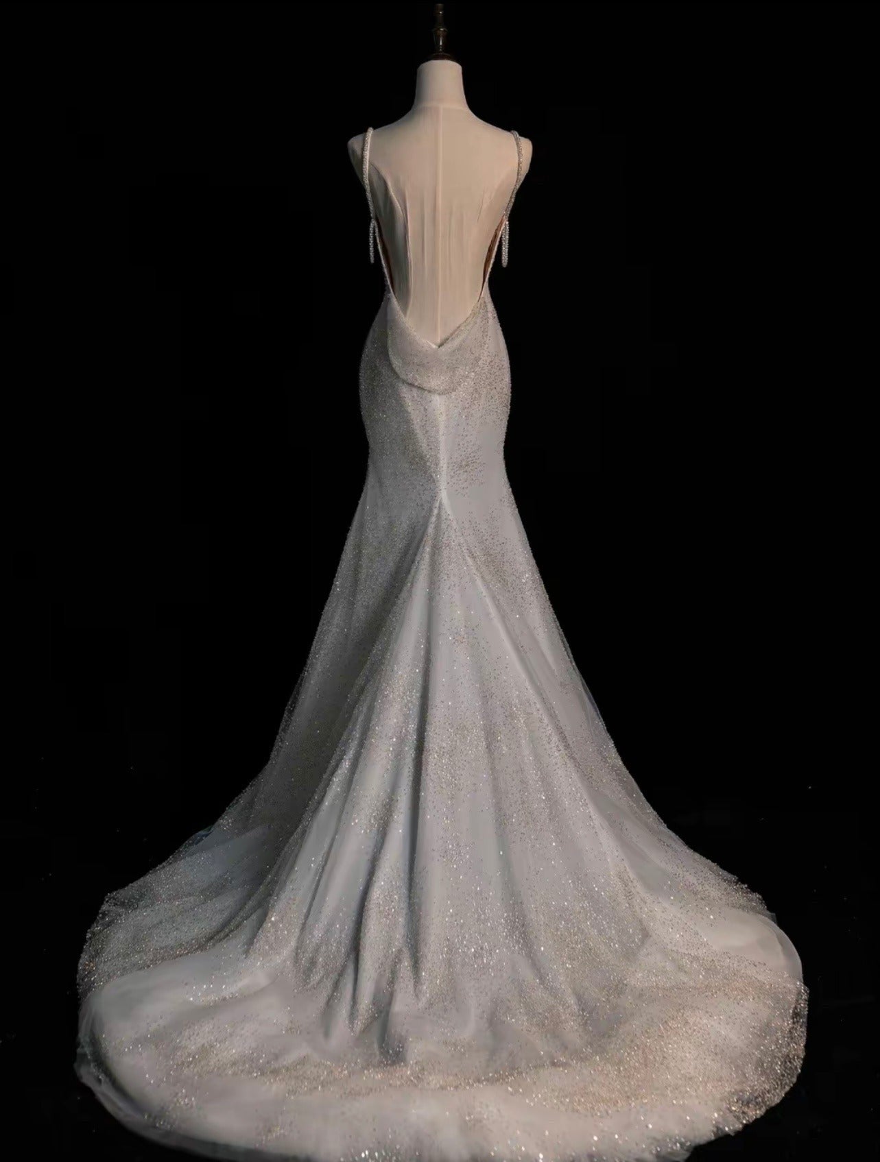 Robe de soirée longue argentée à bretelles spaghetti et paillettes de style sirène sexy C2819